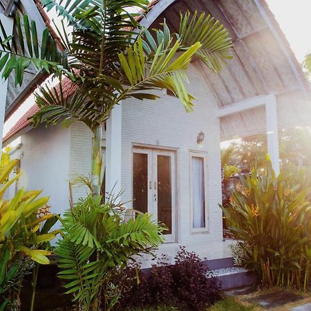 Kayu Kuning Cottage Toyapakeh Luaran gambar