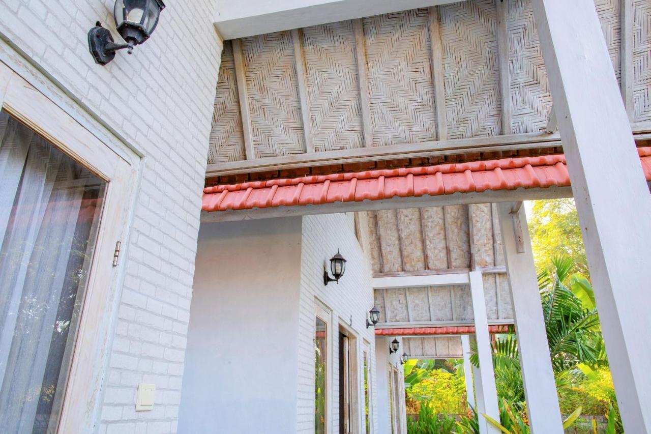 Kayu Kuning Cottage Toyapakeh Luaran gambar