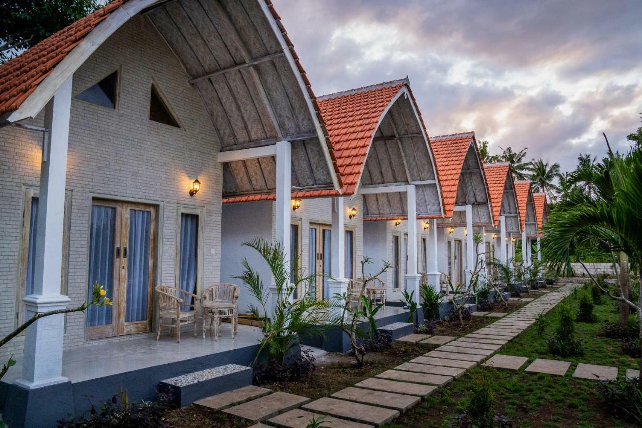Kayu Kuning Cottage Toyapakeh Luaran gambar
